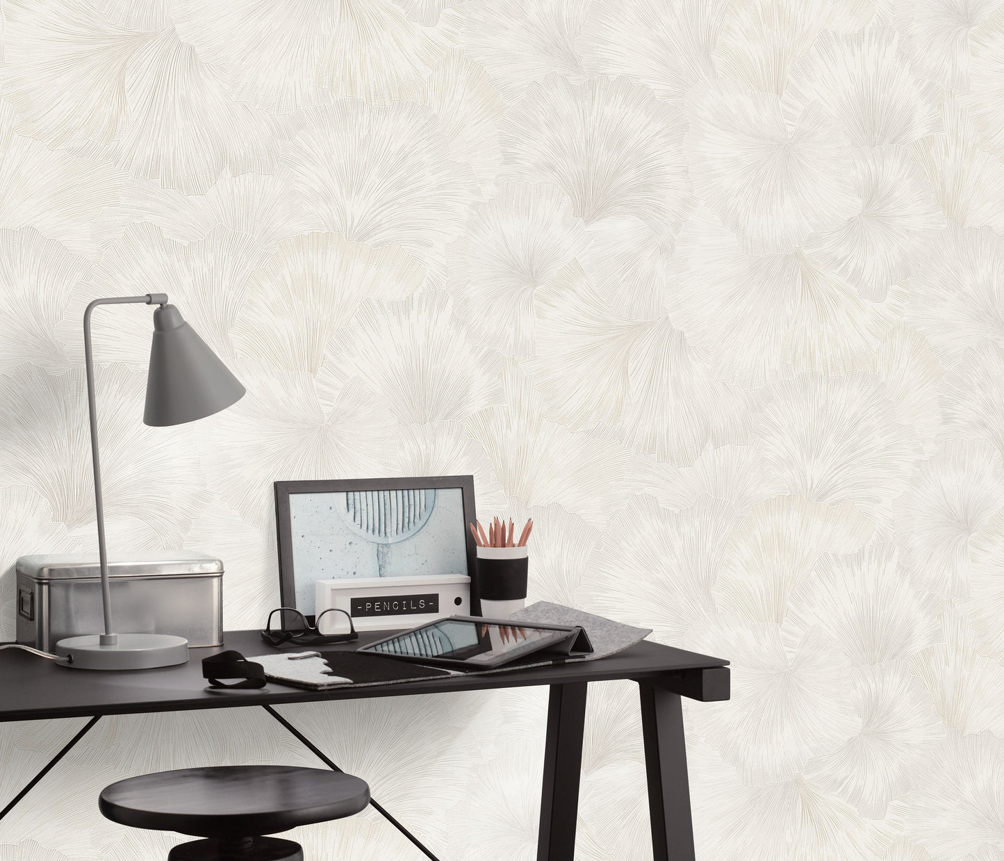FASHION FOR WALLS Wallpaper Pattern No 10373-26
