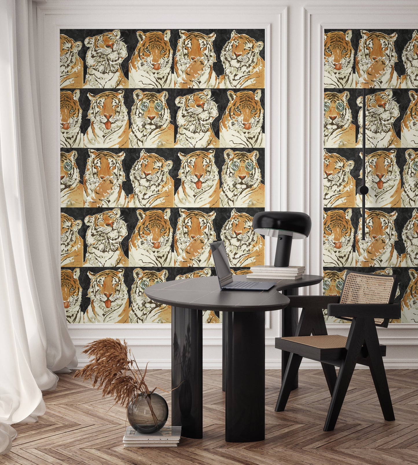 BRAND MCKENZIE Wallpaper Pattern No BMWL005/09A - Roar Emotions