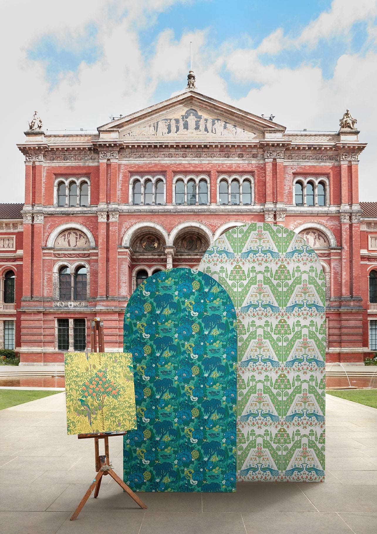 V & A DECORATIVE PAPERS Wallpaper Pattern No 2311-169-04