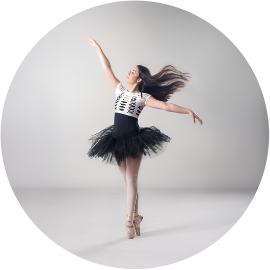 CIRQUE ACT ONE Pattern No BLACK SWAN - (63060)