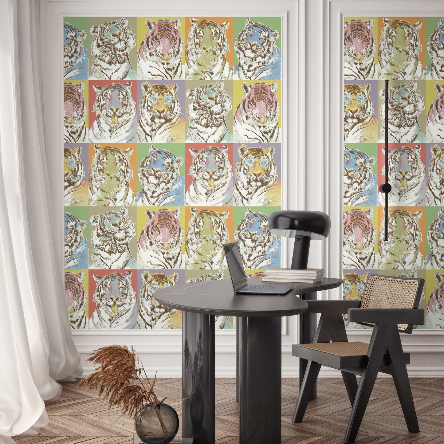 BRAND MCKENZIE Wallpaper Pattern No BMWL005/09B - Roar Emotions
