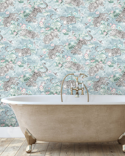 BRAND MCKENZIE Wallpaper Pattern No BMPP004/09A - Tiger Lily