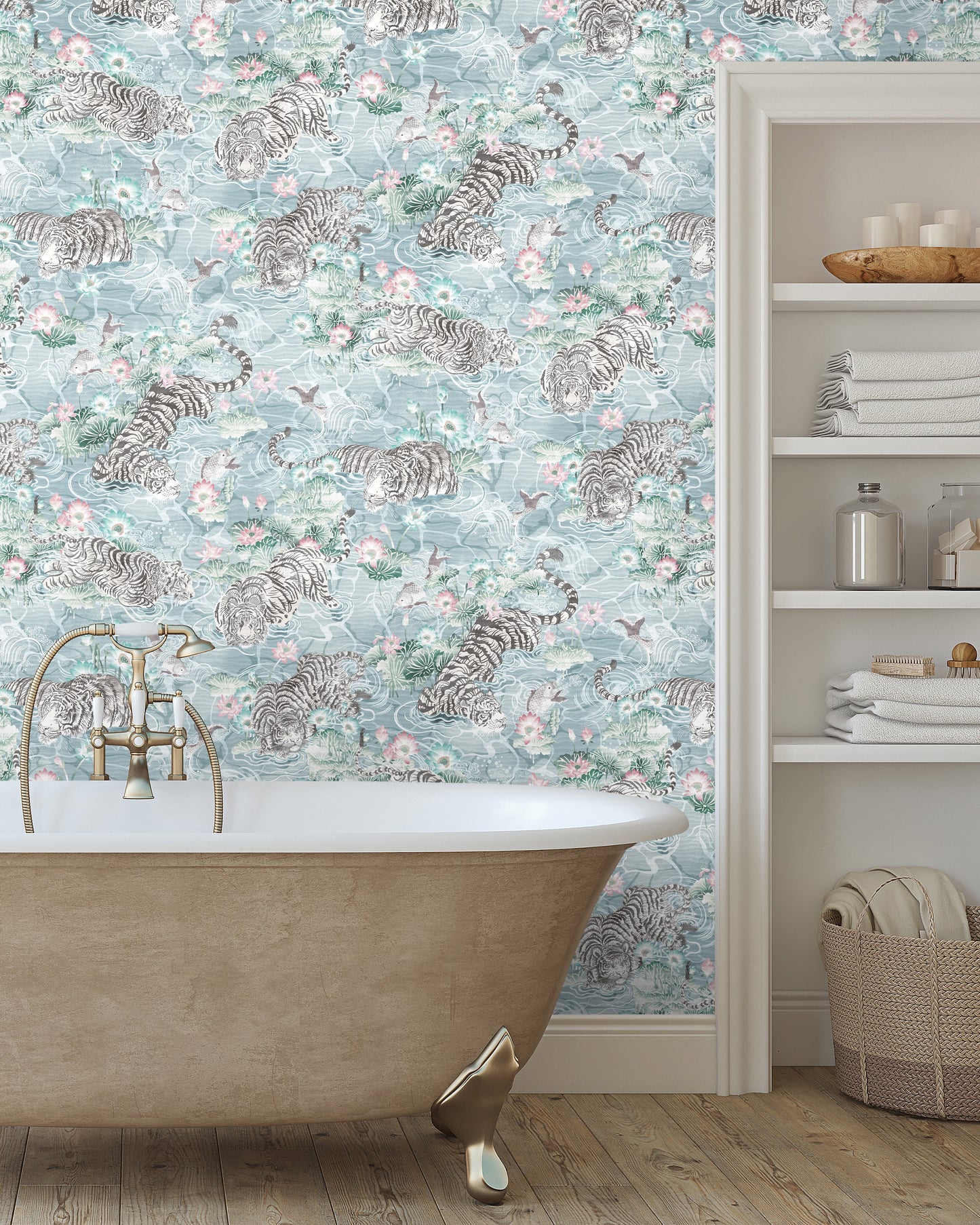 BRAND MCKENZIE Wallpaper Pattern No BMPP004/09A - Tiger Lily