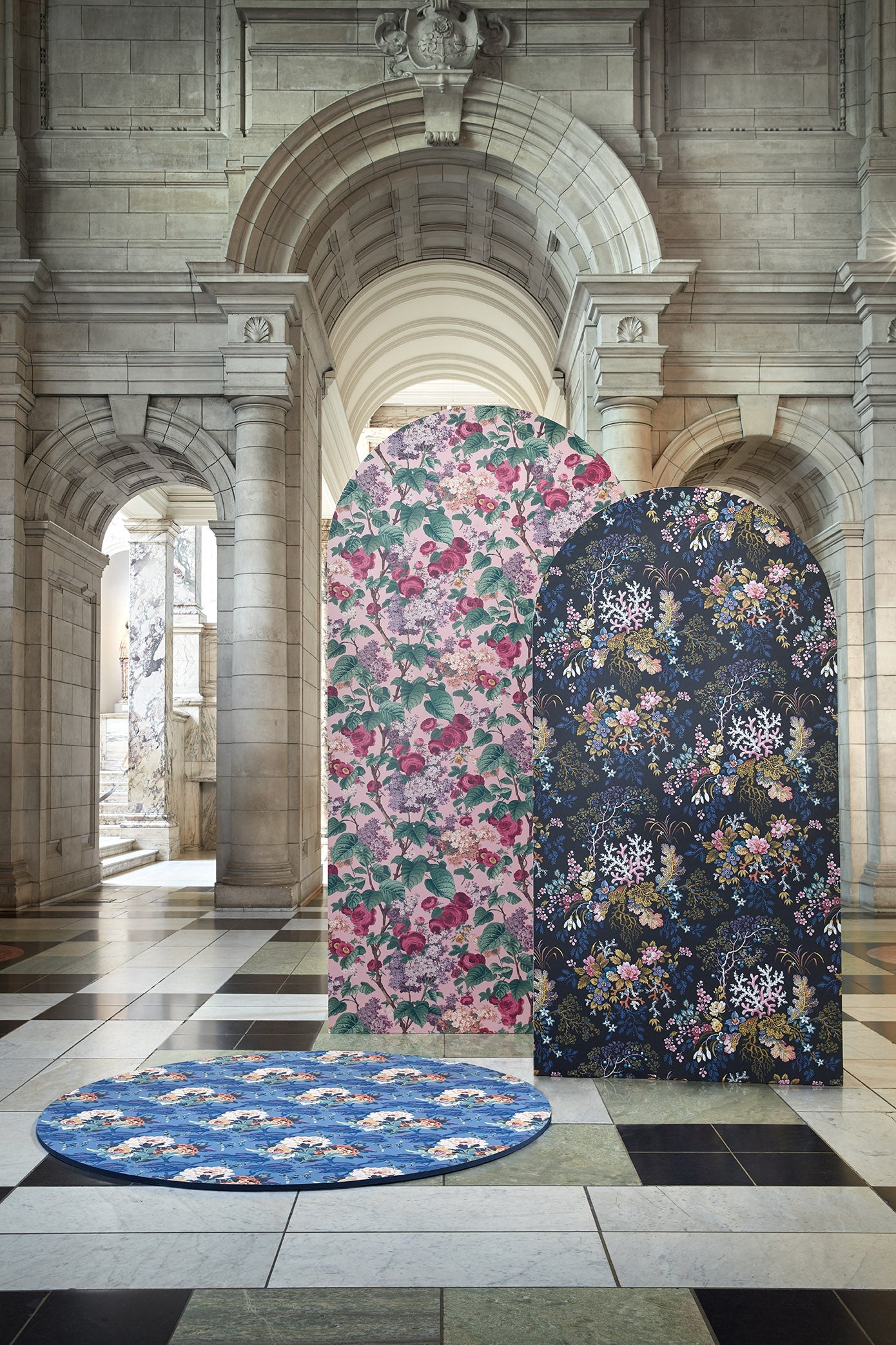 V & A DECORATIVE PAPERS Wallpaper Pattern No 2311-168-02